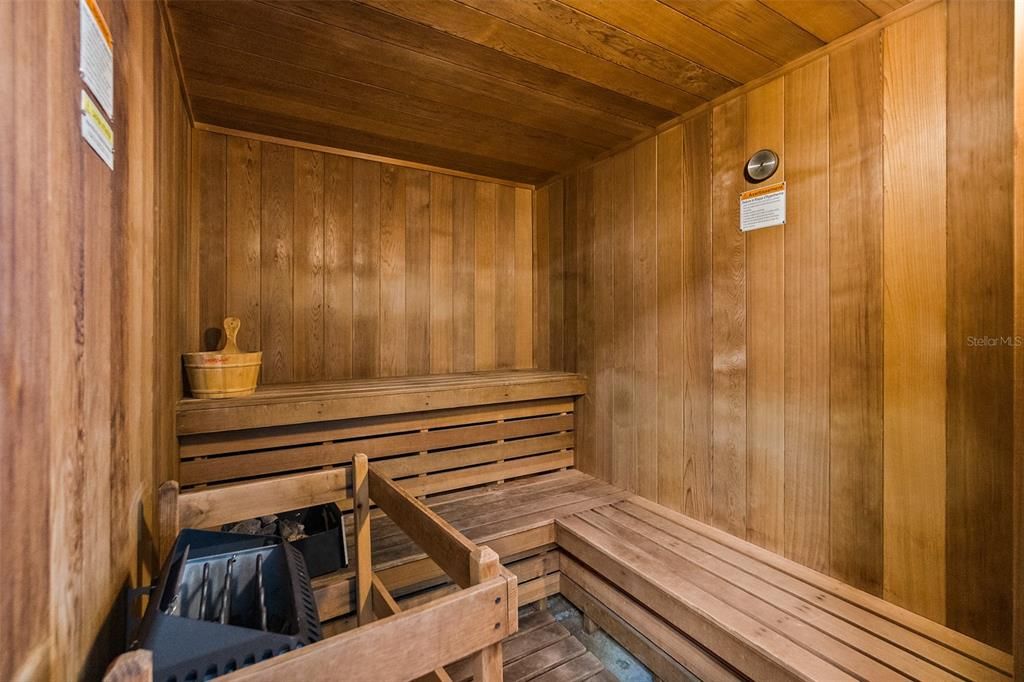 На продажу: $479,000 (2 спален, 2 ванн, 1725 Квадратных фут)