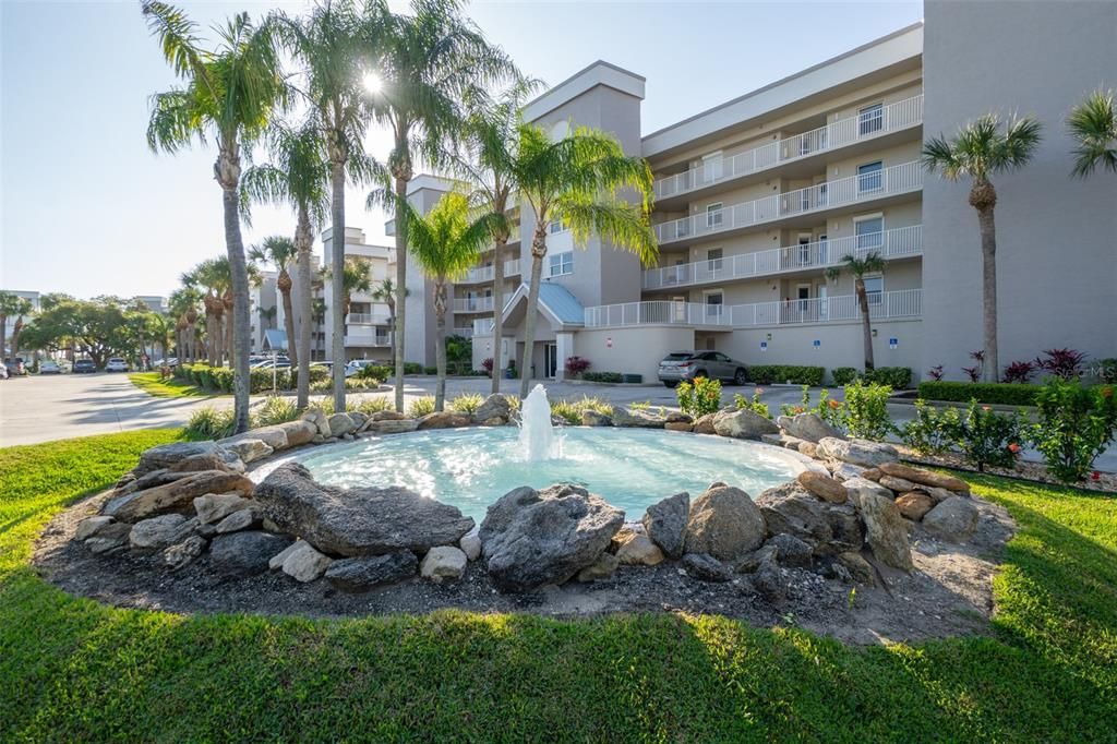 На продажу: $479,000 (2 спален, 2 ванн, 1725 Квадратных фут)