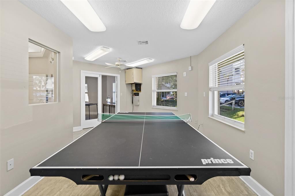 На продажу: $479,000 (2 спален, 2 ванн, 1725 Квадратных фут)