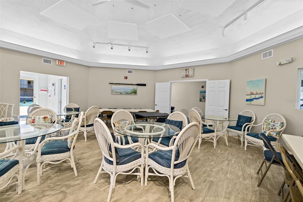 На продажу: $479,000 (2 спален, 2 ванн, 1725 Квадратных фут)