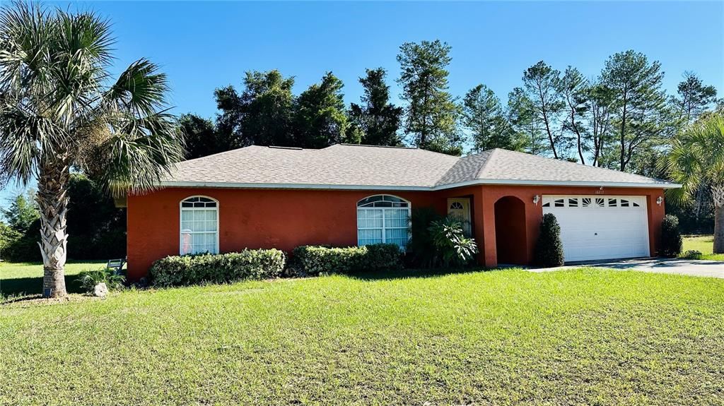 Под контрактом: $235,000 (3 спален, 2 ванн, 1642 Квадратных фут)