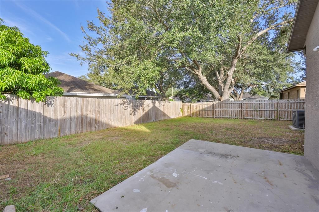 Active With Contract: $2,600 (4 beds, 2 baths, 1791 Square Feet)
