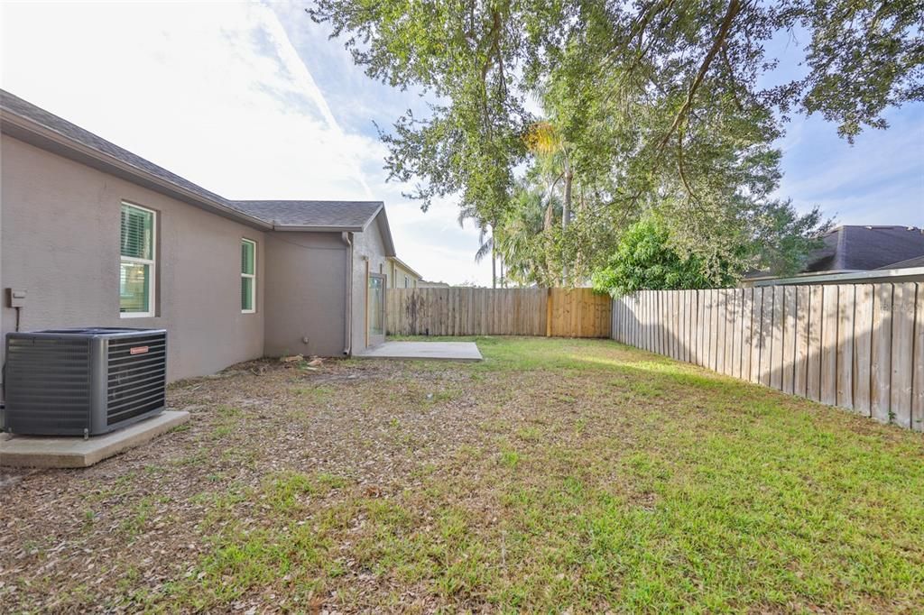 Active With Contract: $2,600 (4 beds, 2 baths, 1791 Square Feet)