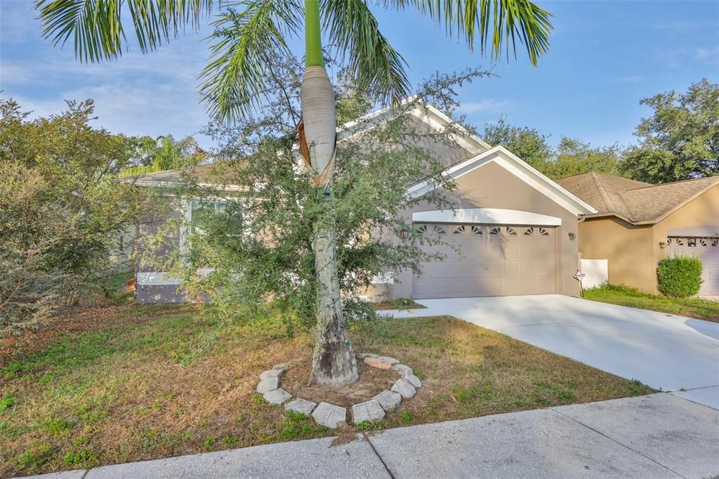 Active With Contract: $2,600 (4 beds, 2 baths, 1791 Square Feet)