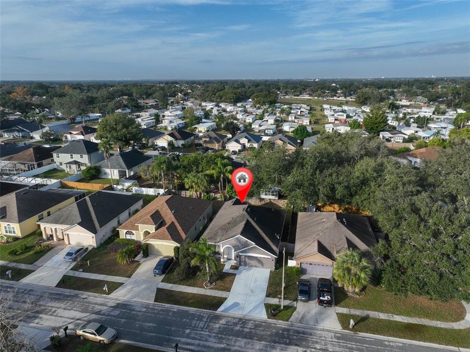 Active With Contract: $2,600 (4 beds, 2 baths, 1791 Square Feet)