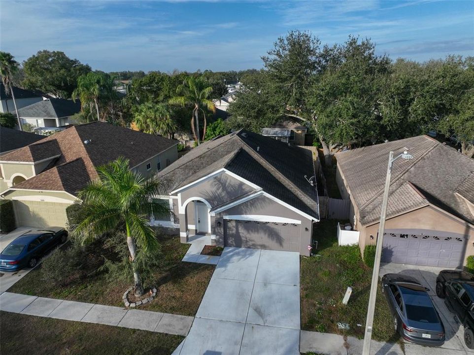 Active With Contract: $2,600 (4 beds, 2 baths, 1791 Square Feet)