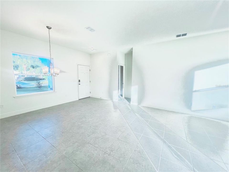 For Sale: $319,990 (3 beds, 2 baths, 1446 Square Feet)