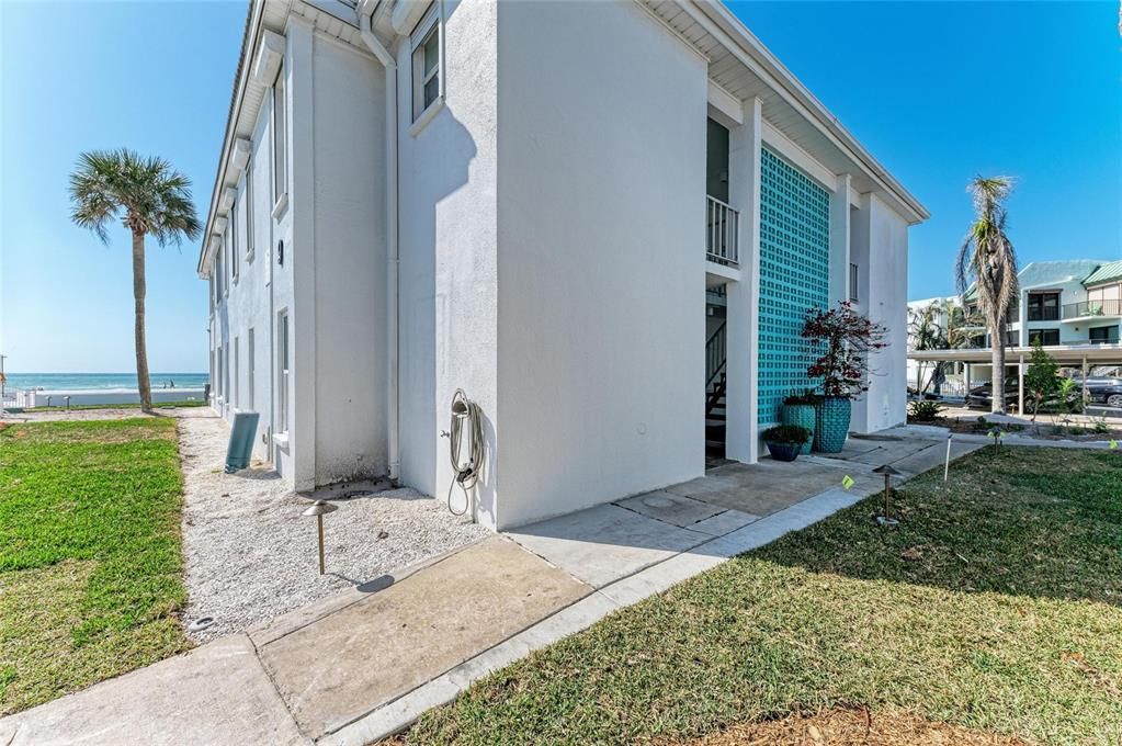 Activo con contrato: $950,000 (2 camas, 2 baños, 1188 Pies cuadrados)