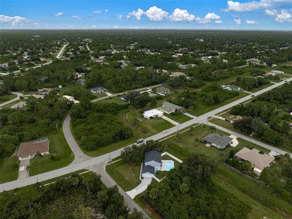 Active With Contract: $369,000 (4 beds, 2 baths, 2096 Square Feet)