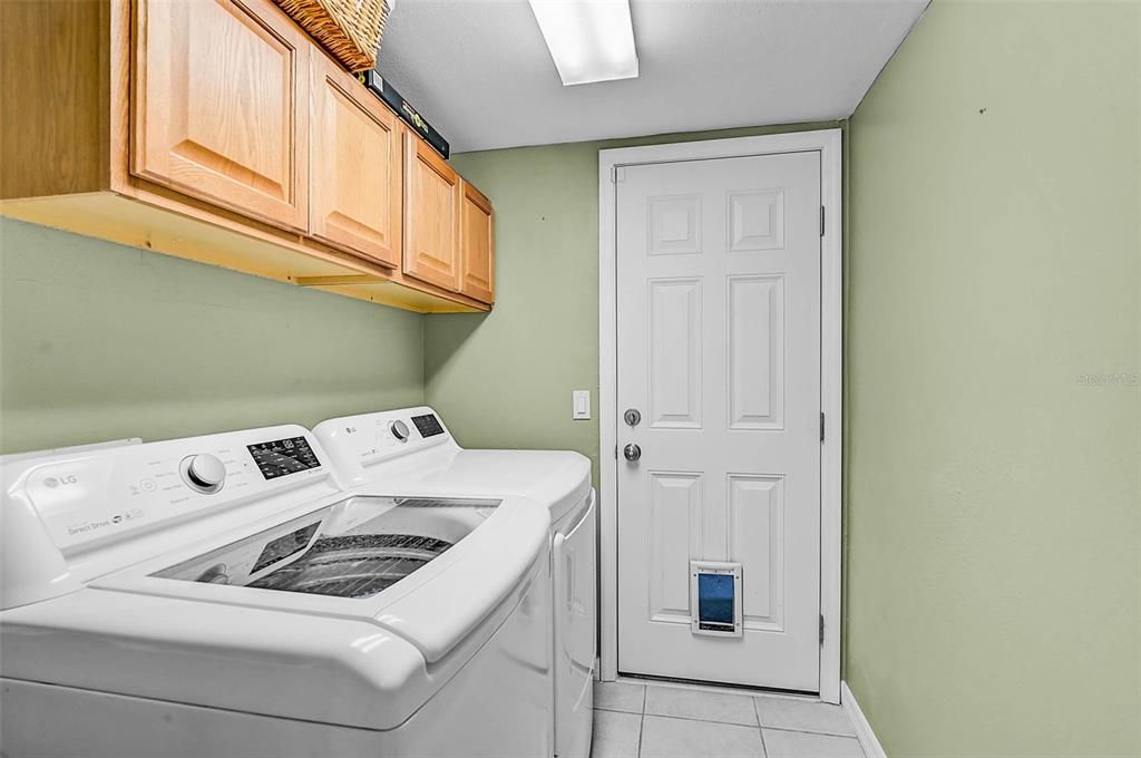 Active With Contract: $369,000 (4 beds, 2 baths, 2096 Square Feet)