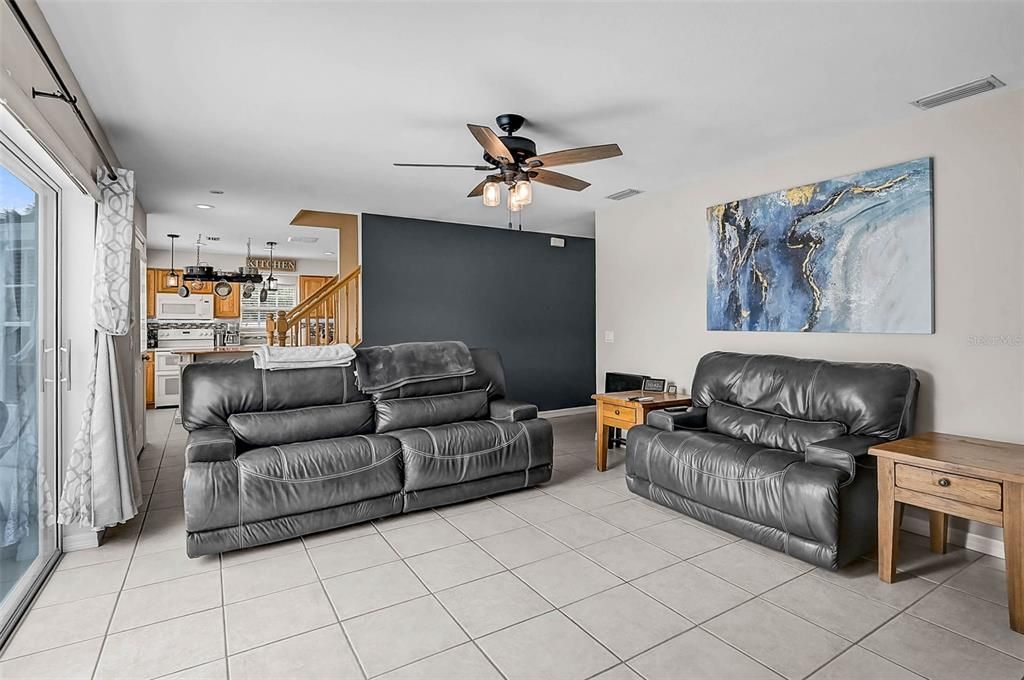 Active With Contract: $369,000 (4 beds, 2 baths, 2096 Square Feet)