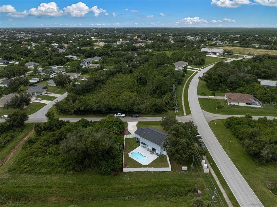 Active With Contract: $369,000 (4 beds, 2 baths, 2096 Square Feet)