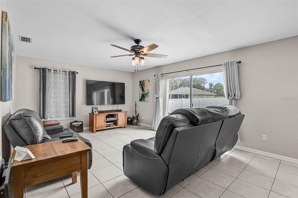 Active With Contract: $369,000 (4 beds, 2 baths, 2096 Square Feet)
