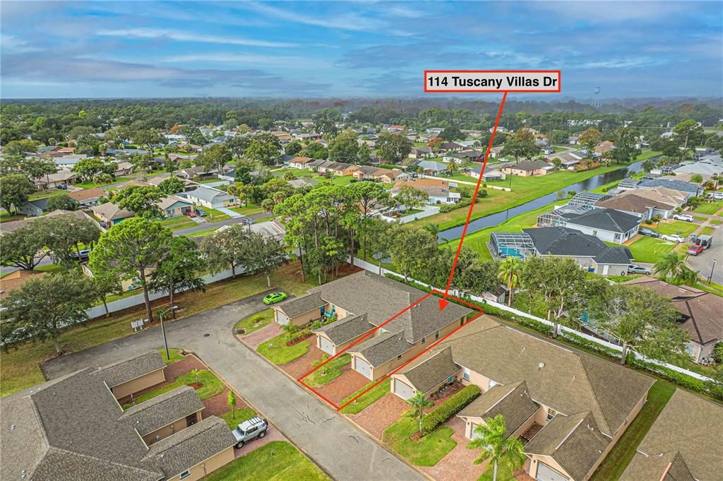 合同活跃: $209,900 (2 贝兹, 2 浴室, 1055 平方英尺)