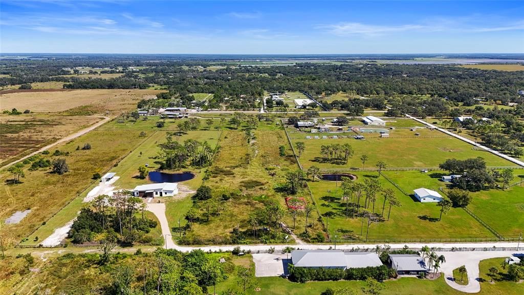 En Venta: $445,000 (5.00 acres)