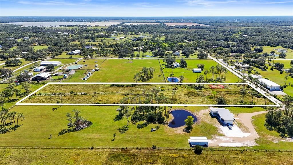 En Venta: $445,000 (5.00 acres)