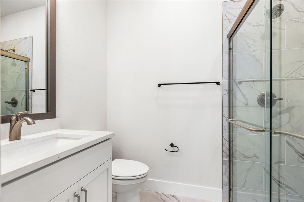 For Rent: $3,650 (3 beds, 3 baths, 1925 Square Feet)