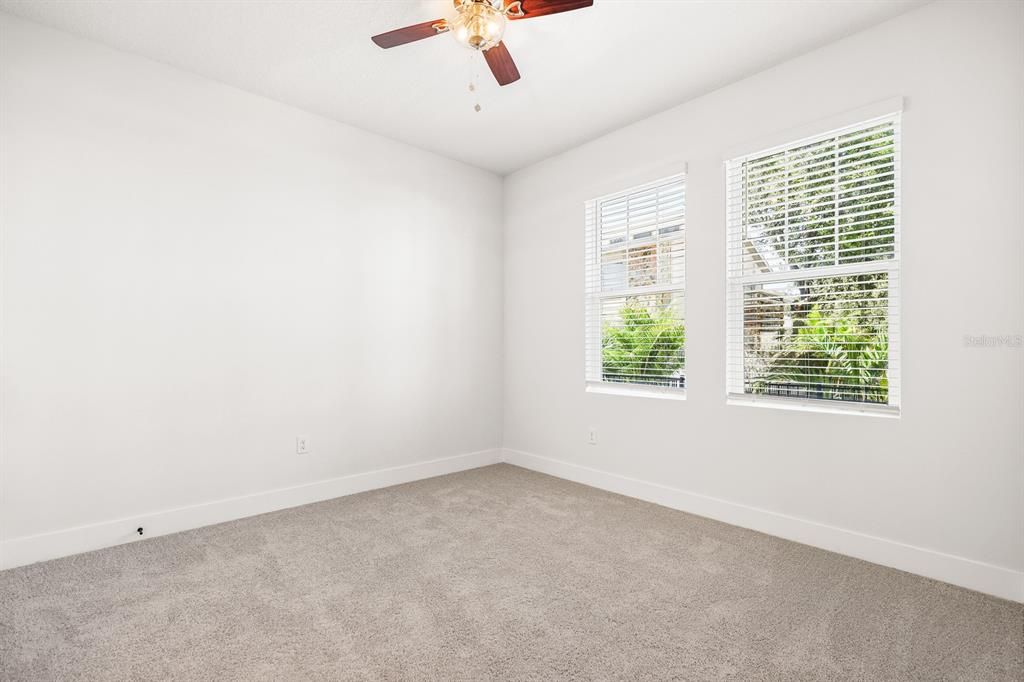 For Rent: $3,650 (3 beds, 3 baths, 1925 Square Feet)