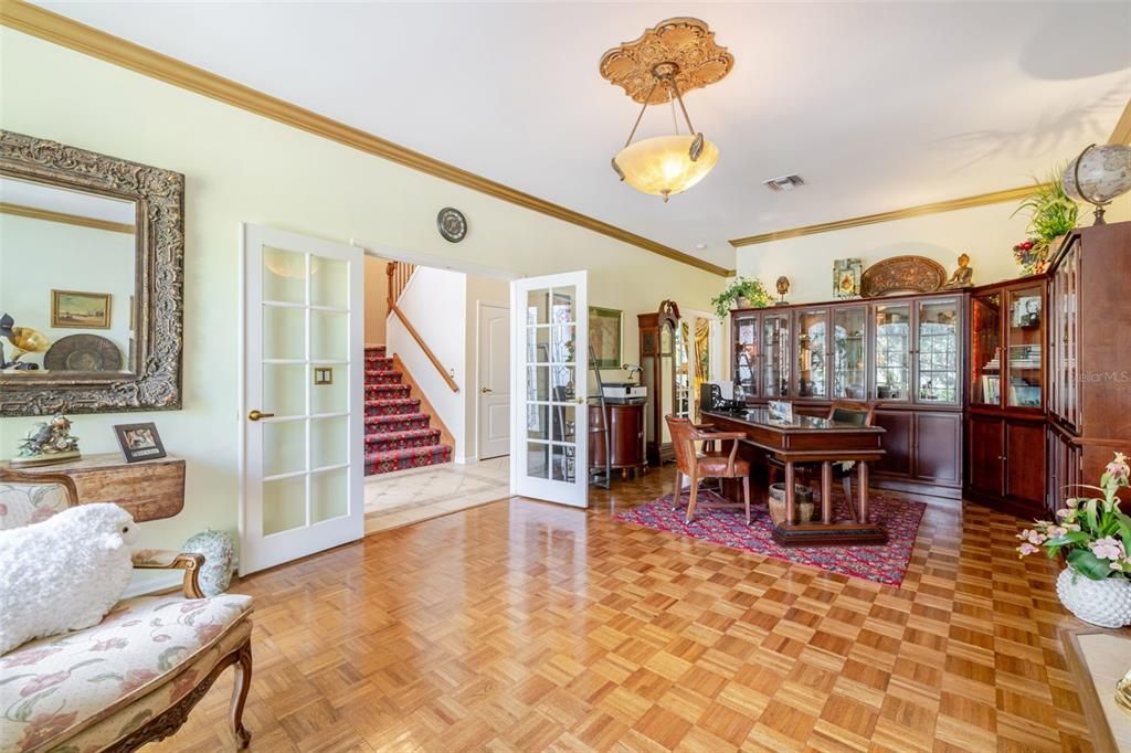 На продажу: $1,499,000 (5 спален, 3 ванн, 4697 Квадратных фут)