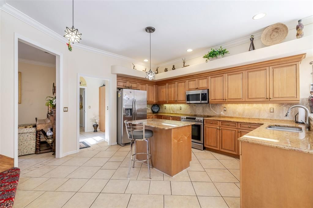 На продажу: $1,499,000 (5 спален, 3 ванн, 4697 Квадратных фут)