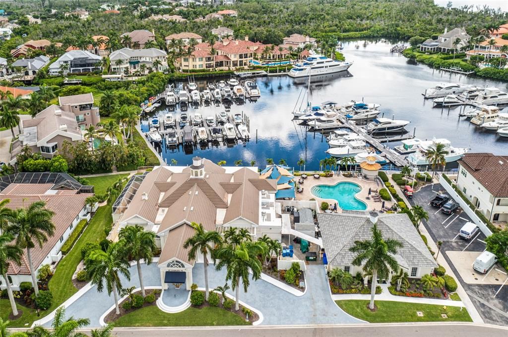 На продажу: $1,499,000 (5 спален, 3 ванн, 4697 Квадратных фут)