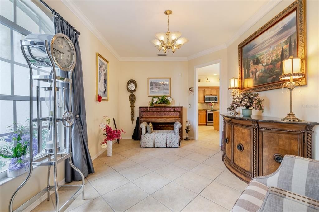 На продажу: $1,499,000 (5 спален, 3 ванн, 4697 Квадратных фут)