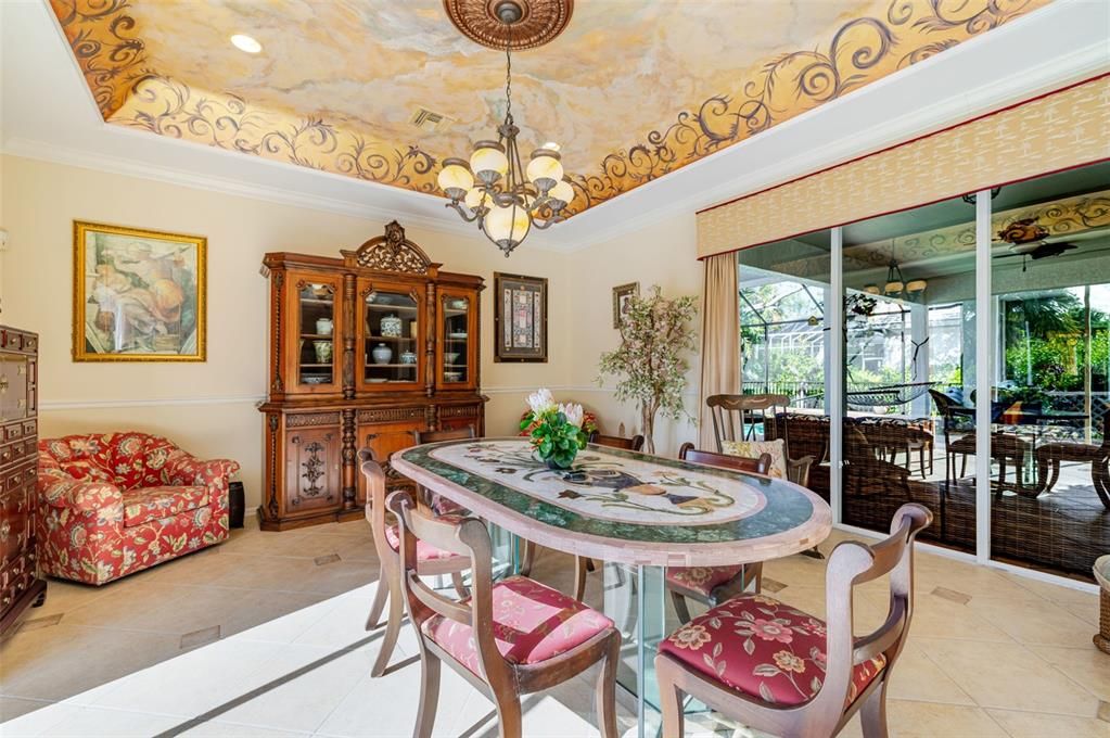 На продажу: $1,499,000 (5 спален, 3 ванн, 4697 Квадратных фут)