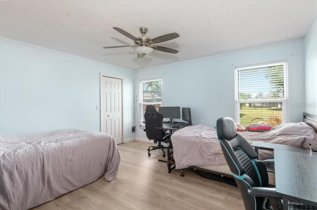 На продажу: $749,999 (4 спален, 3 ванн, 2597 Квадратных фут)