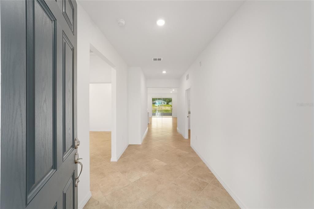 Active With Contract: $355,000 (3 beds, 2 baths, 1967 Square Feet)