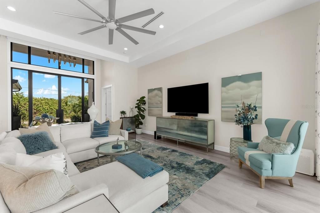 На продажу: $1,324,000 (3 спален, 3 ванн, 2836 Квадратных фут)