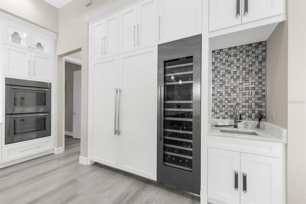 На продажу: $1,324,000 (3 спален, 3 ванн, 2836 Квадратных фут)