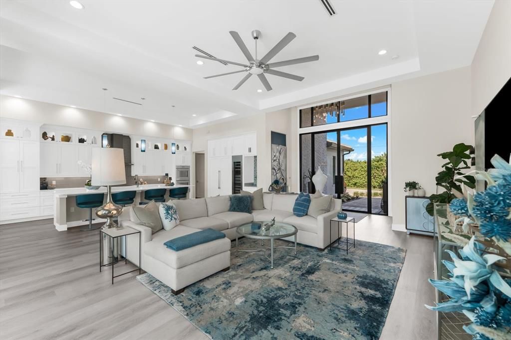 На продажу: $1,324,000 (3 спален, 3 ванн, 2836 Квадратных фут)