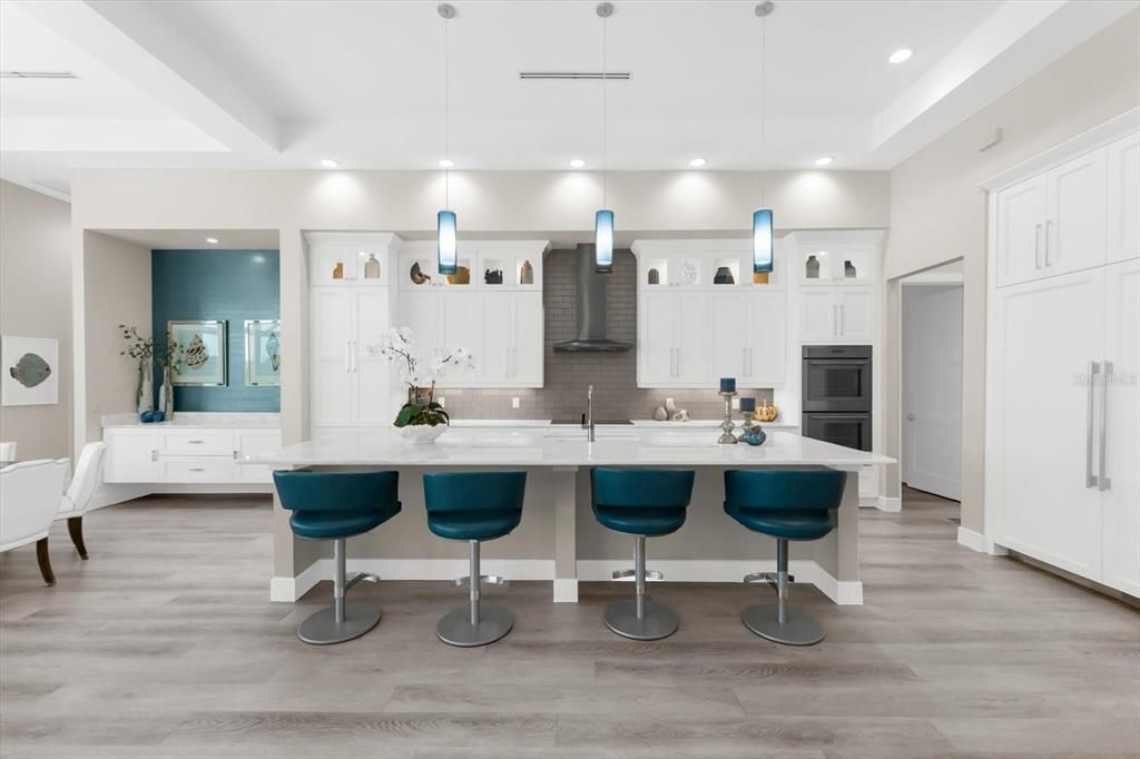 На продажу: $1,324,000 (3 спален, 3 ванн, 2836 Квадратных фут)