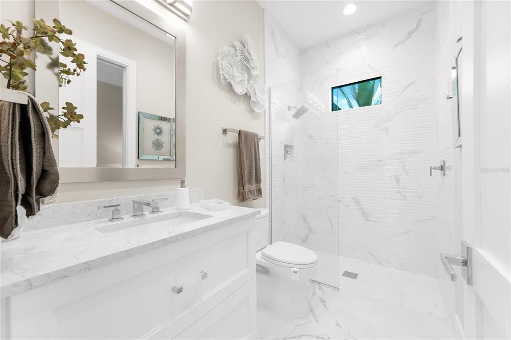 На продажу: $1,324,000 (3 спален, 3 ванн, 2836 Квадратных фут)