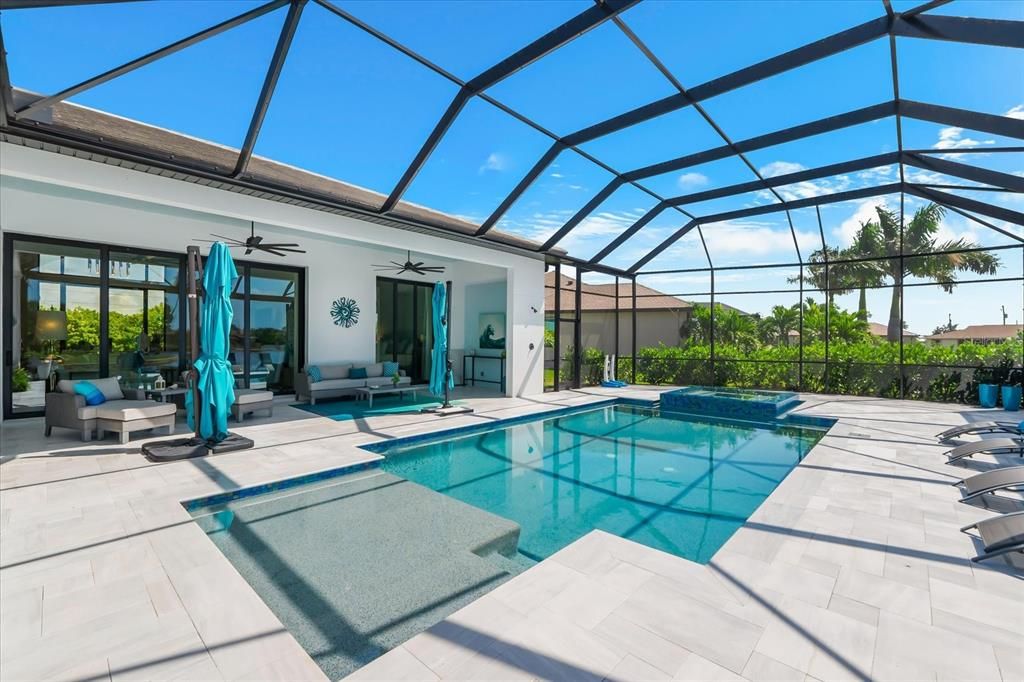 На продажу: $1,324,000 (3 спален, 3 ванн, 2836 Квадратных фут)