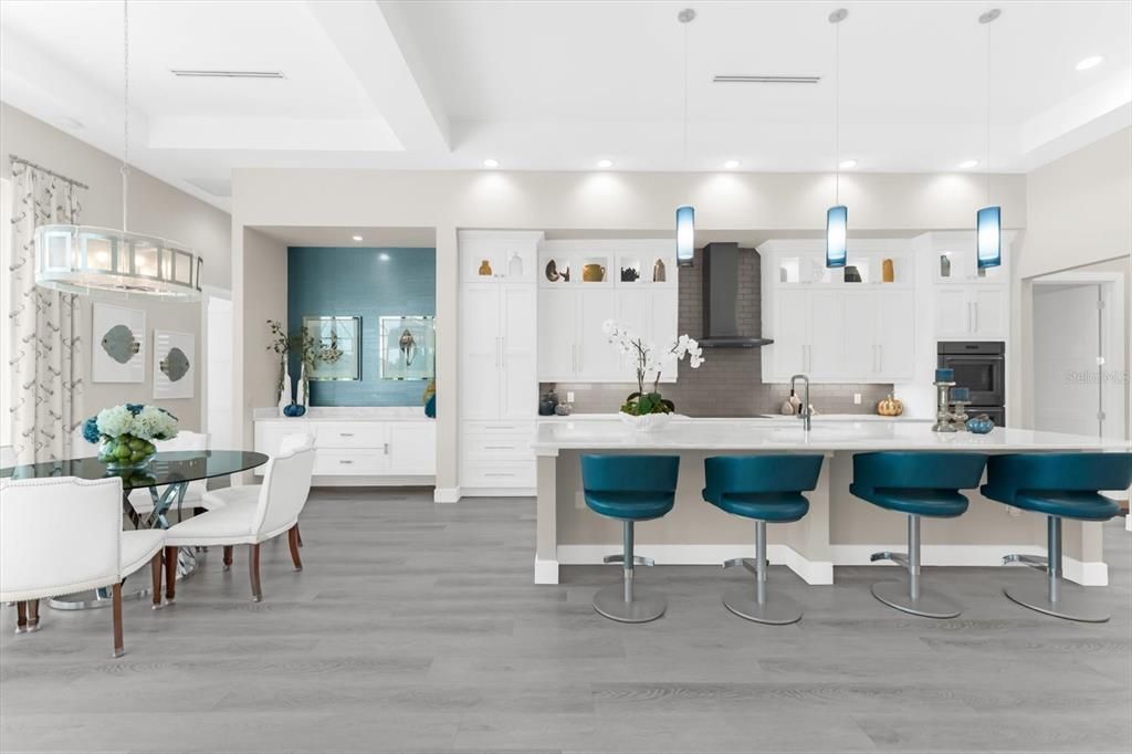 На продажу: $1,324,000 (3 спален, 3 ванн, 2836 Квадратных фут)