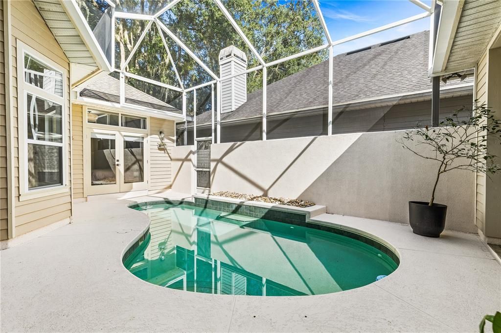 For Sale: $575,000 (3 beds, 3 baths, 2368 Square Feet)