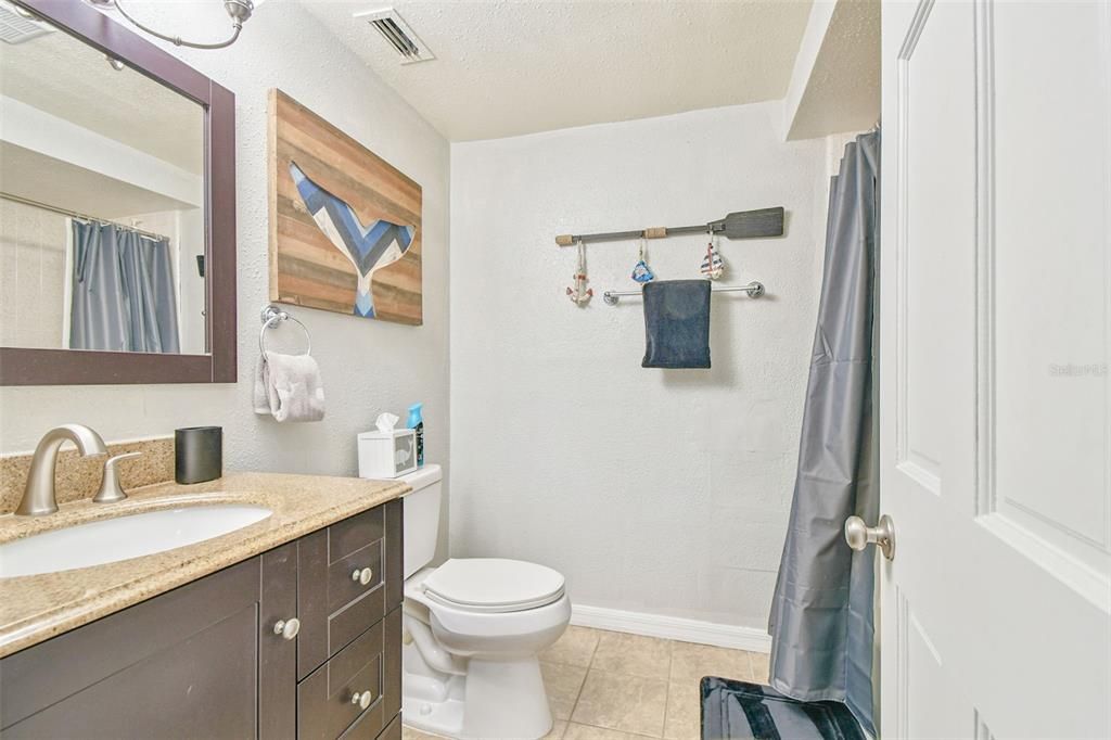 En Venta: $624,000 (4 camas, 0 baños, 2109 Pies cuadrados)