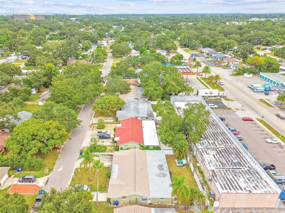 En Venta: $624,000 (4 camas, 0 baños, 2109 Pies cuadrados)