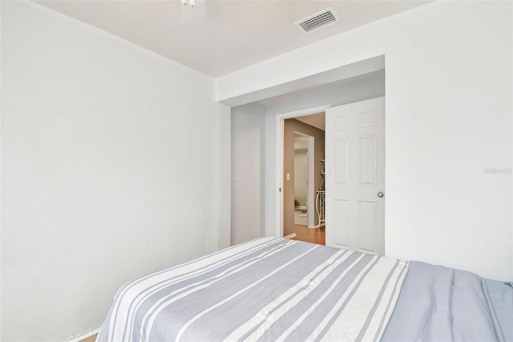 En Venta: $624,000 (4 camas, 0 baños, 2109 Pies cuadrados)