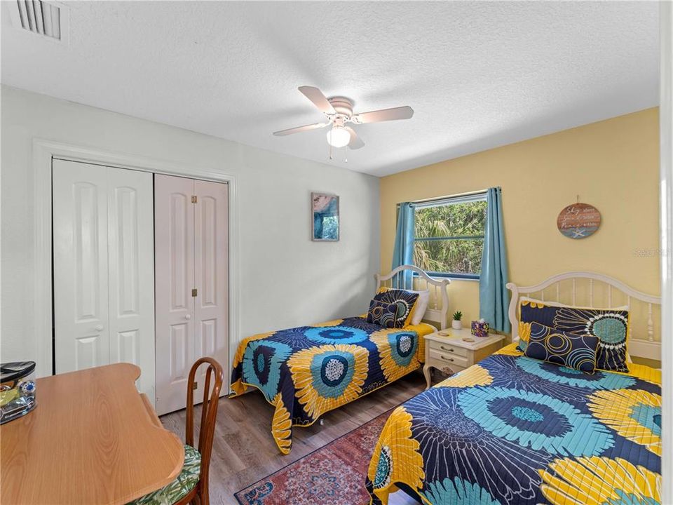 For Sale: $374,900 (3 beds, 2 baths, 2000 Square Feet)