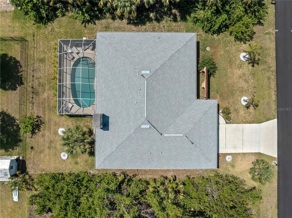 For Sale: $374,900 (3 beds, 2 baths, 2000 Square Feet)