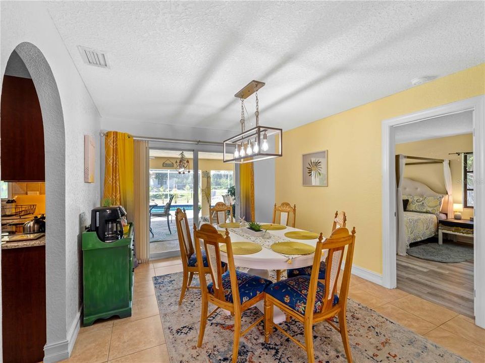 For Sale: $374,900 (3 beds, 2 baths, 2000 Square Feet)