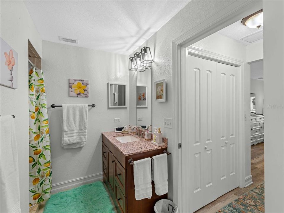 For Sale: $374,900 (3 beds, 2 baths, 2000 Square Feet)