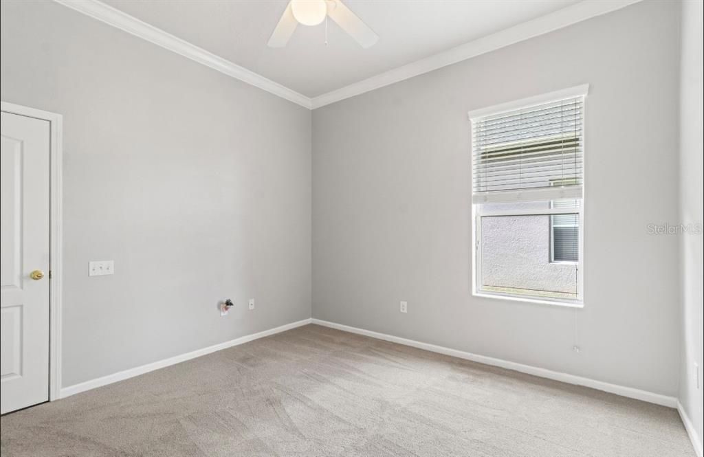 For Sale: $574,900 (4 beds, 3 baths, 3032 Square Feet)