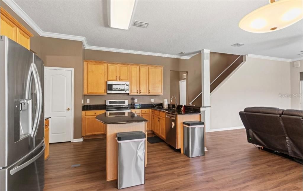 For Sale: $574,900 (4 beds, 3 baths, 3032 Square Feet)