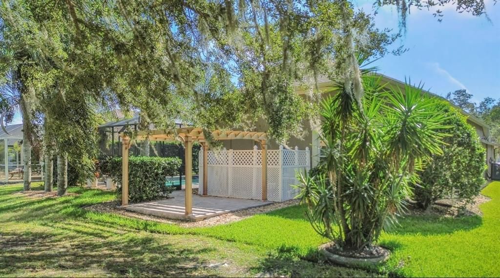 For Sale: $574,900 (4 beds, 3 baths, 3032 Square Feet)