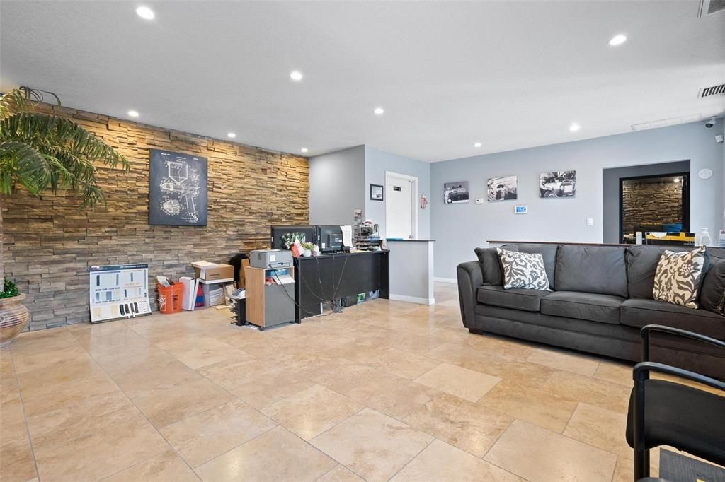 На продажу: $850,000 (0 спален, 0 ванн, 0 Квадратных фут)