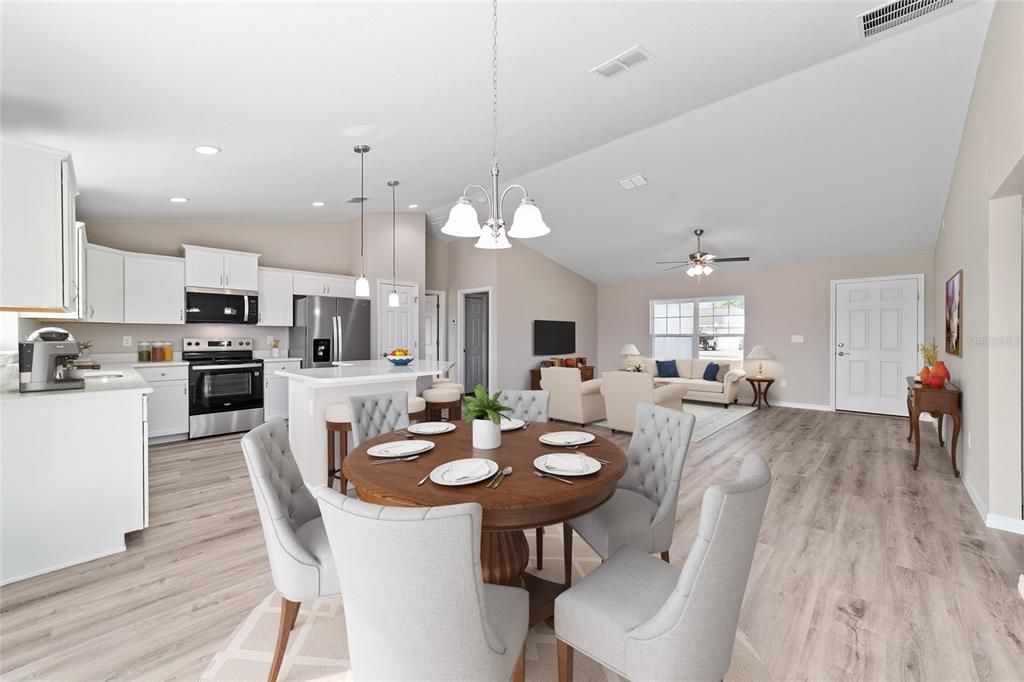 Active With Contract: $254,000 (3 beds, 2 baths, 1557 Square Feet)