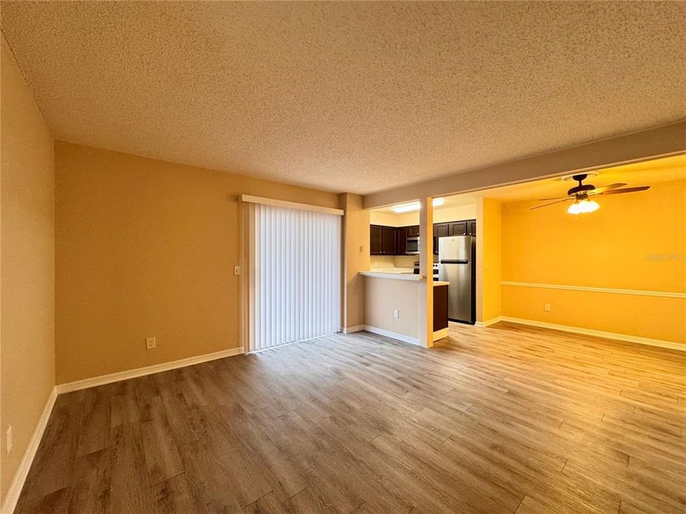 For Rent: $1,450 (1 beds, 1 baths, 749 Square Feet)